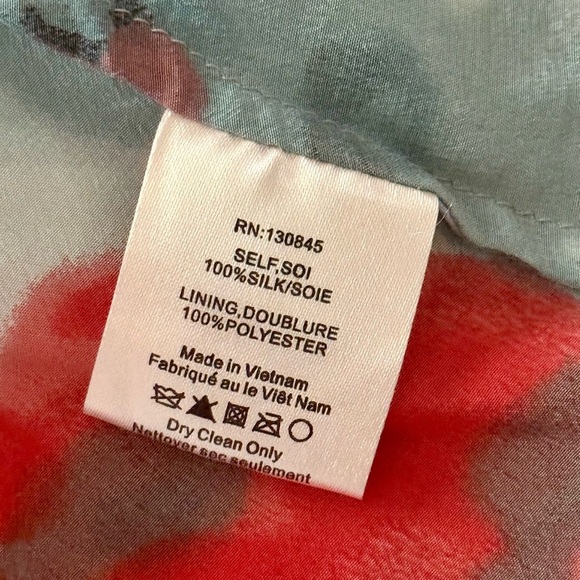 Vessel by Timo Anthropologie Dress 100% Silk Sleeveless Back Bow Accents Size S - Picture 15 of 15